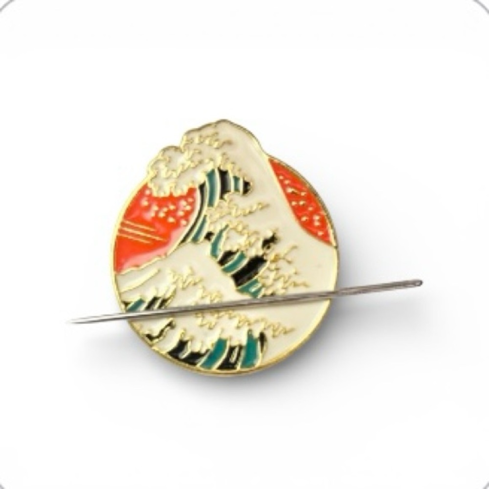 Coastal Sunset Wave Magnetic Sewing Needle Minder Surf Spray, [1.4” x 1.25”]